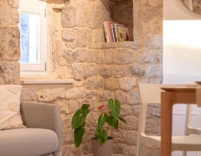 Villa Moscatello Hvar Town