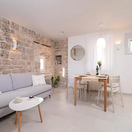 Вилла Moscatello